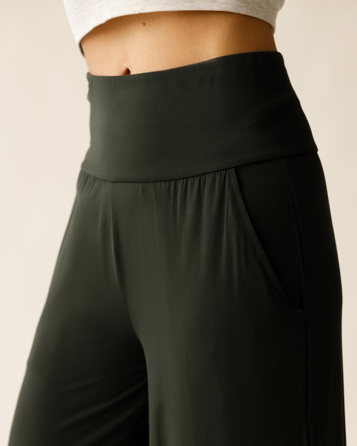 Bamboo Wide Leg Maternity & Postpartum Lounge Pant | Thyme