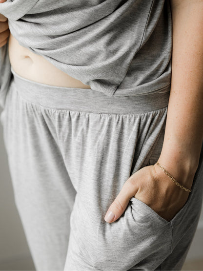 Tulip Hem Short Sleeve Maternity & Nursing Pajama Set | Grey Heather