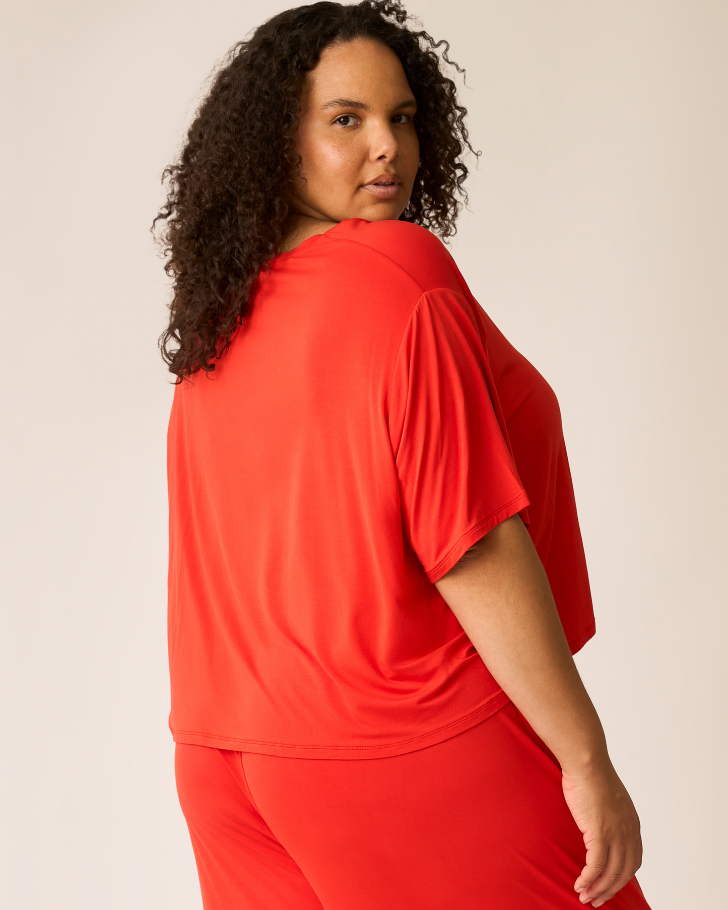 Aria Bamboo Casual Cropped Short Sleeve Top | Bright Red