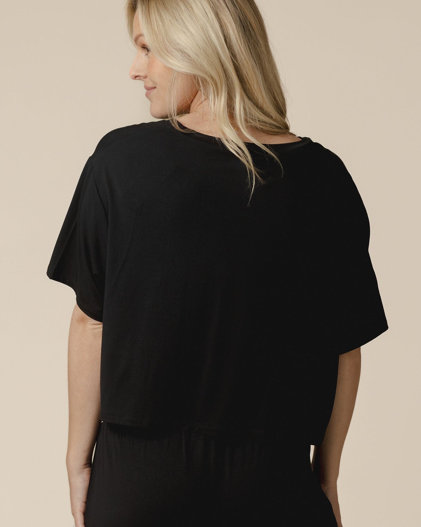 Aria Bamboo Casual Cropped Short Sleeve Top | Black