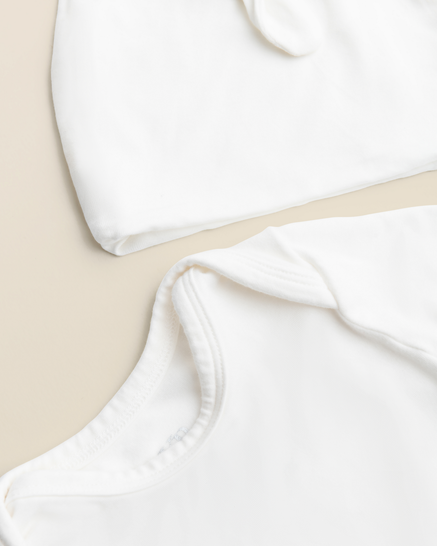Bamboo Knotted Baby Gown & Hat | Pearl