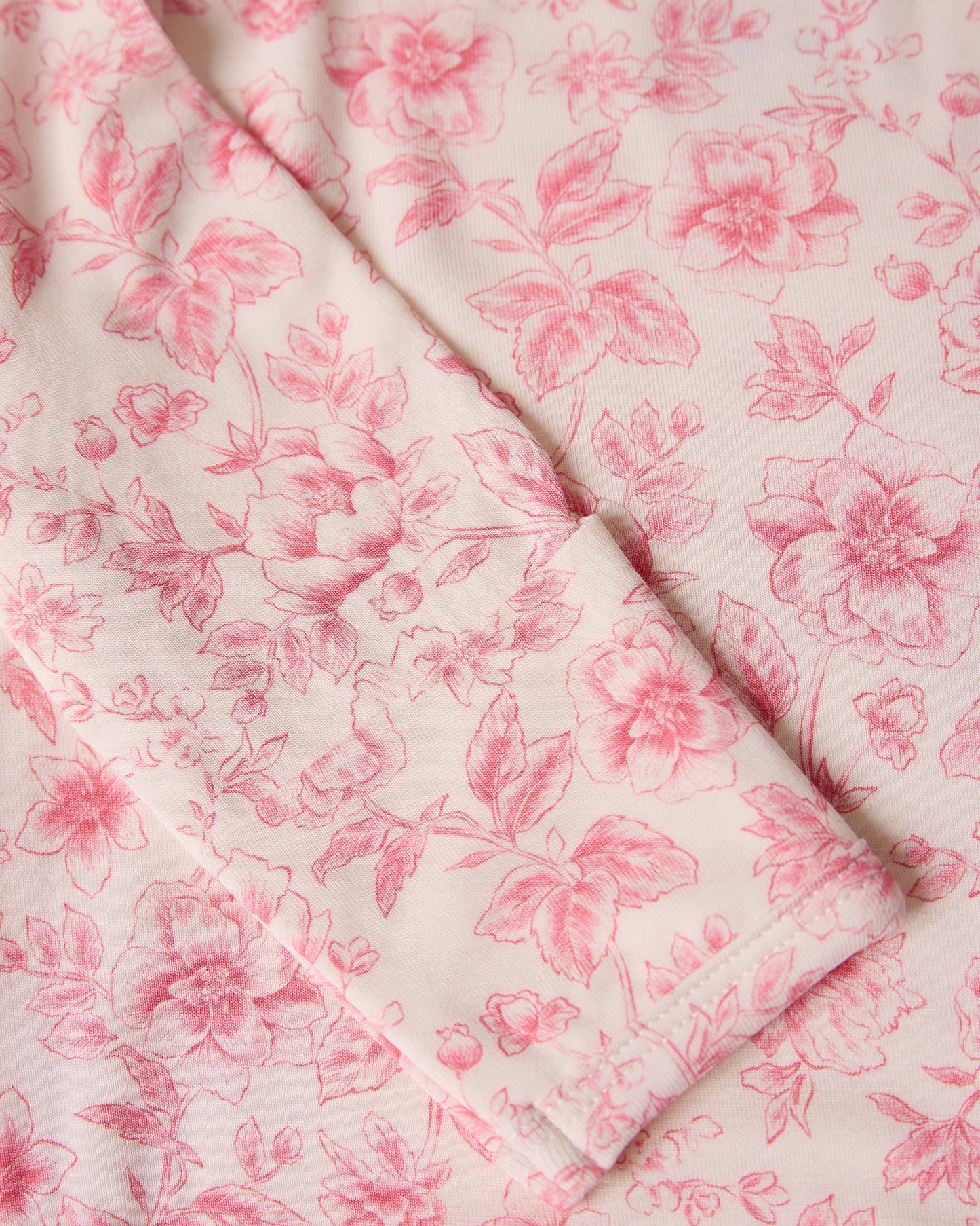 Bamboo Knotted Baby Gown & Hat | Pink Toile