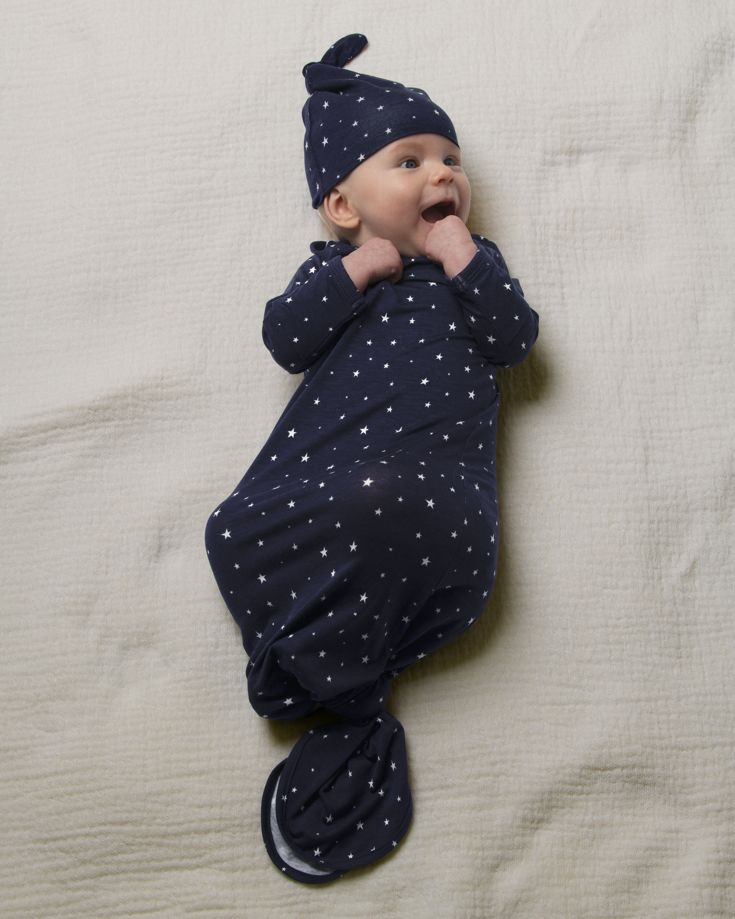 Bamboo Knotted Baby Gown & Hat | Navy Stars