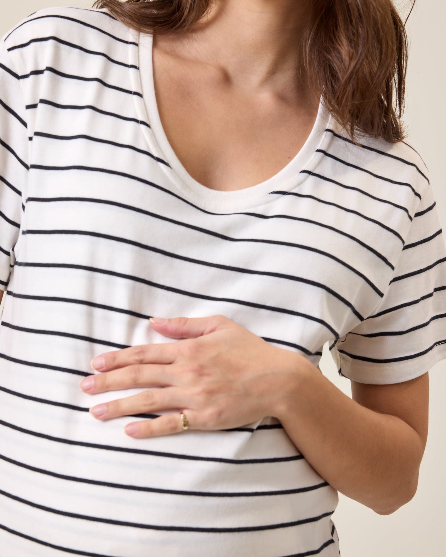 Relaxed Cotton Maternity & Nursing T-shirt | White & Black Stripe