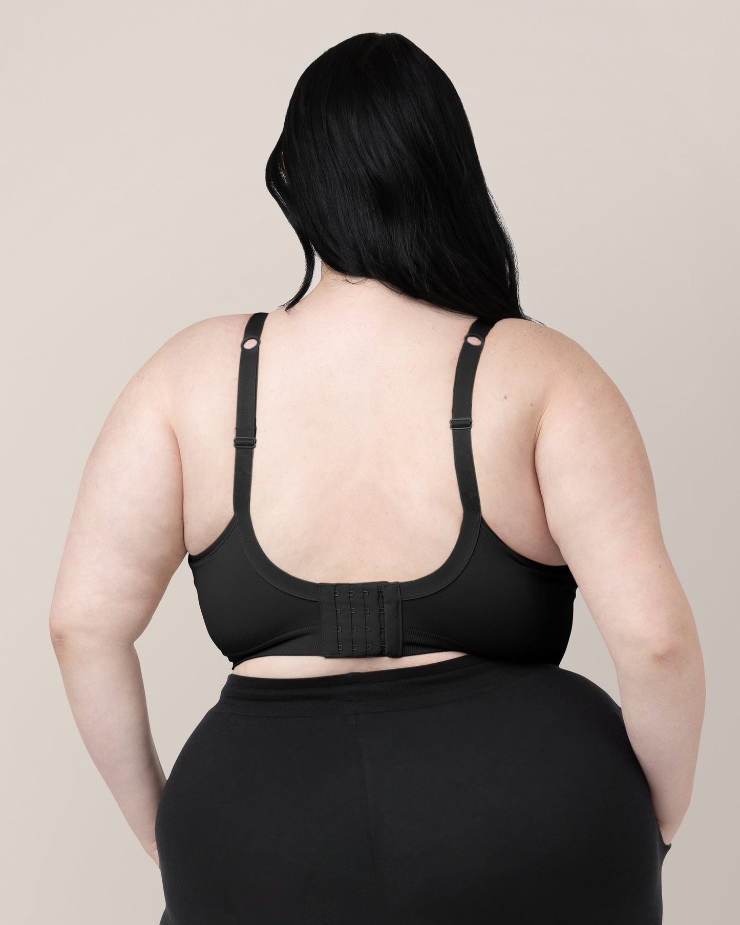 Everly Wireless Contour Bra | Black