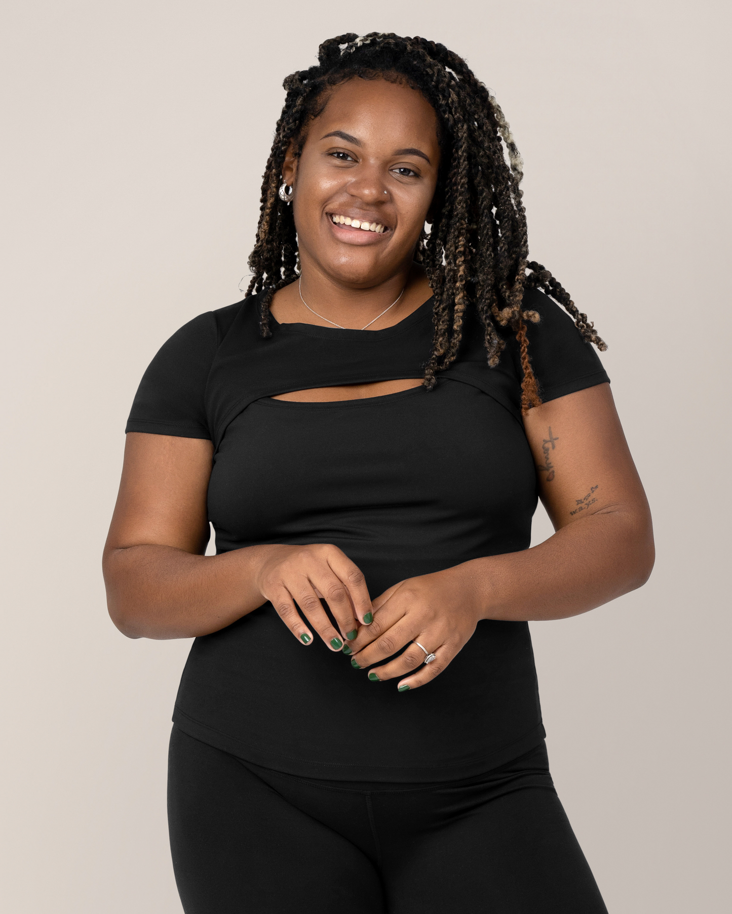 Luna Active Cut Out Nursing Top | Black