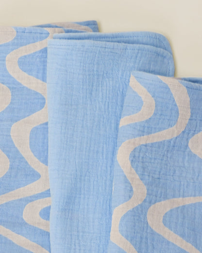 Organic Muslin Burp Cloth (Three-Pack) | Blue Waves