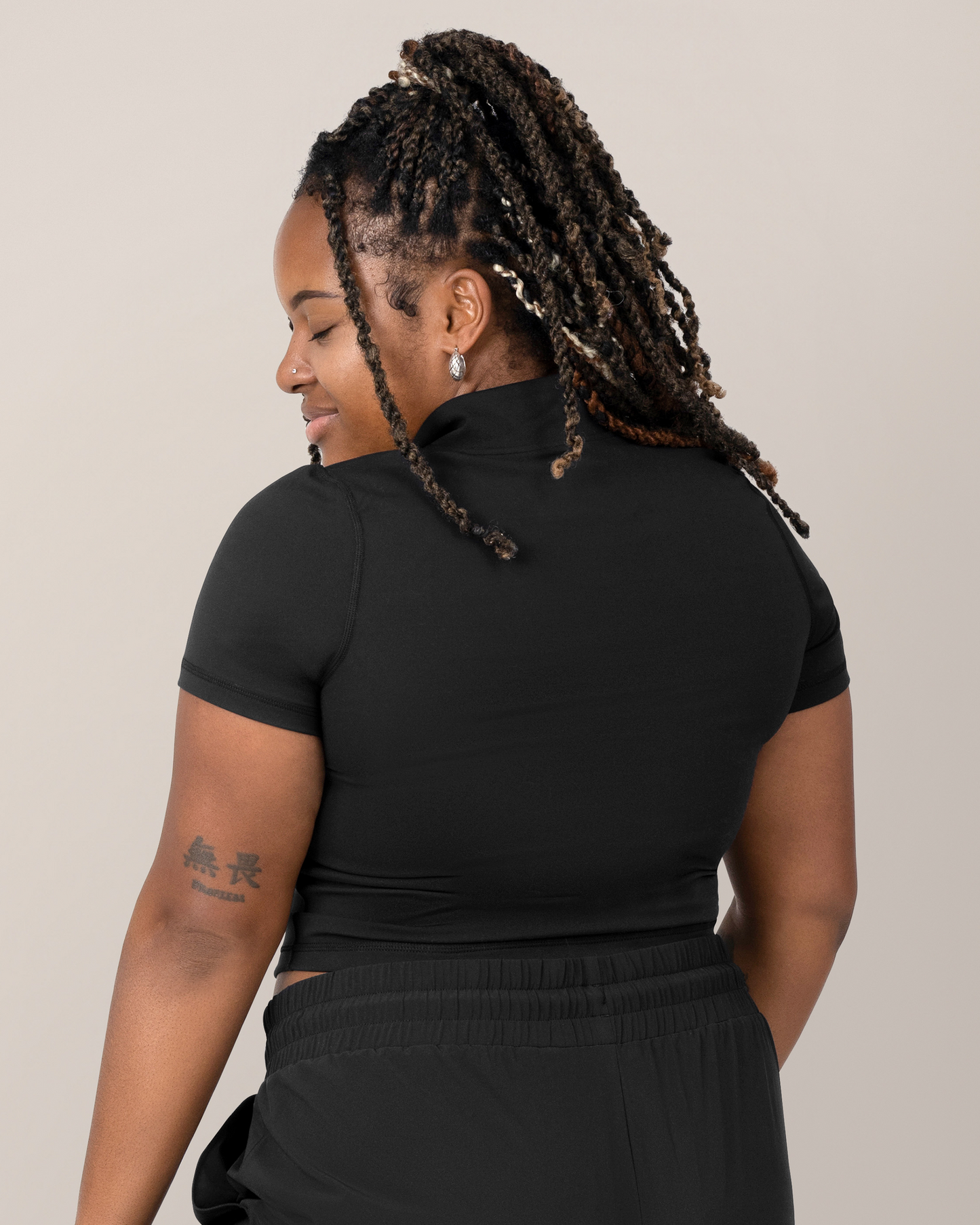 Presley Active Zip Front Nursing Top | Black