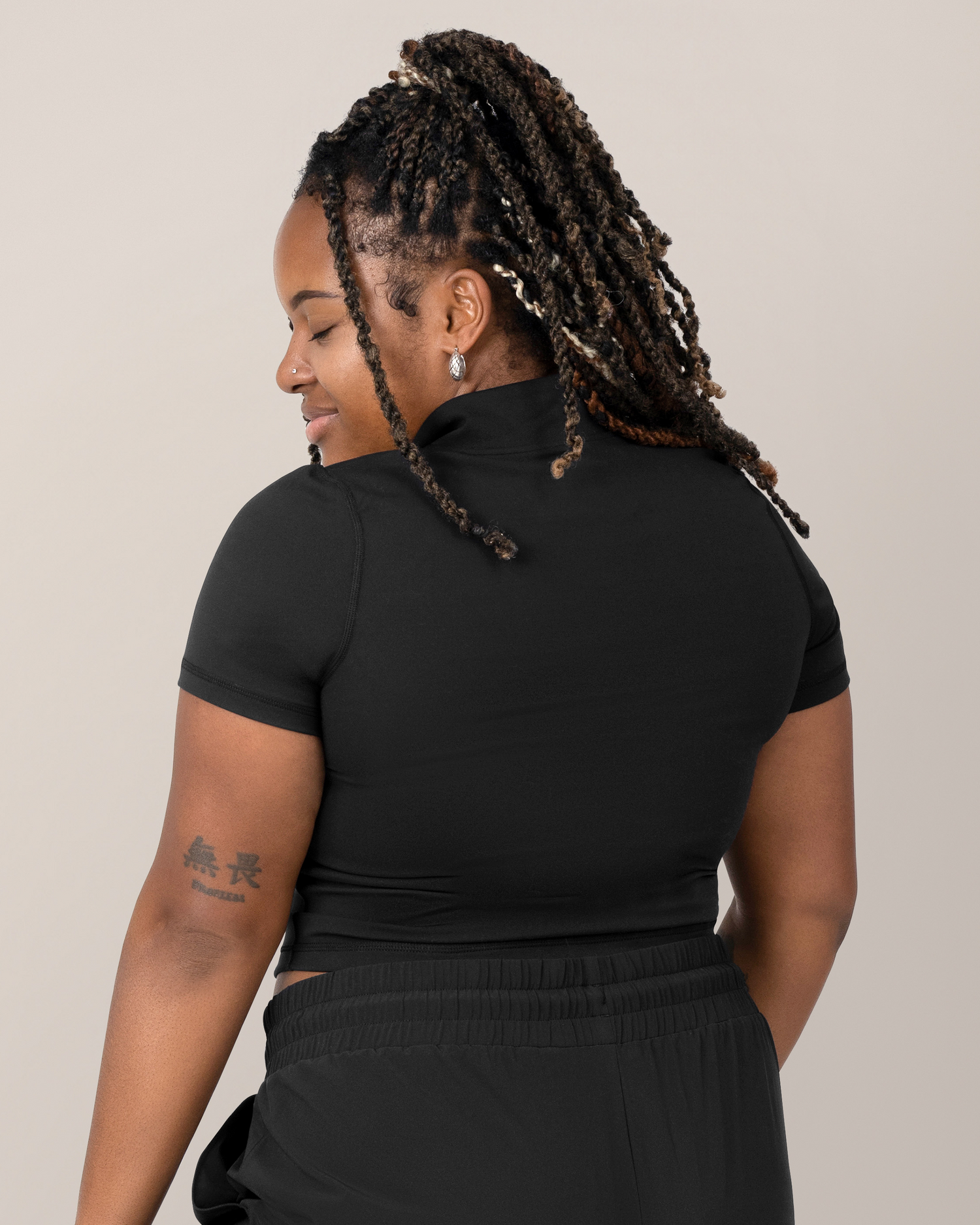 Presley Active Zip Front Nursing Top | Black