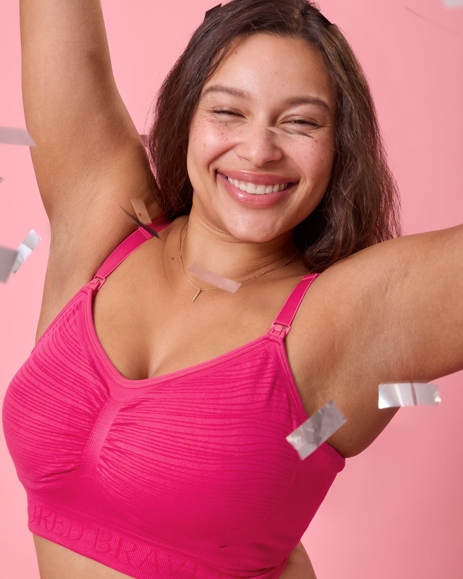 Sublime® Hands-Free Pumping & Nursing Bra | Raspberry Pink