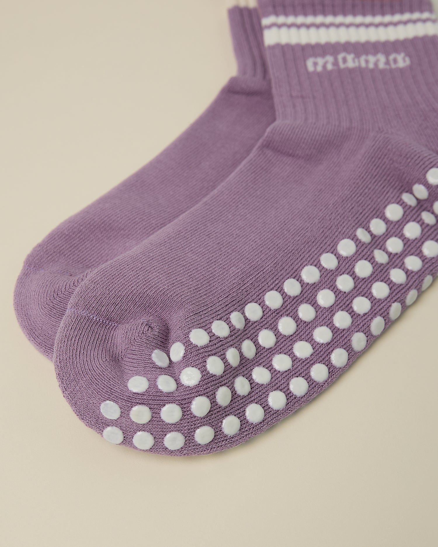 Non-Slip Quarter Crew Socks | Dusty Mauve & Ivory