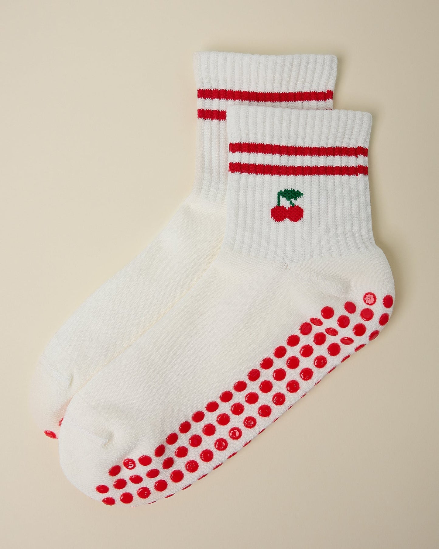 Non-Slip Quarter Crew Socks | White & Red