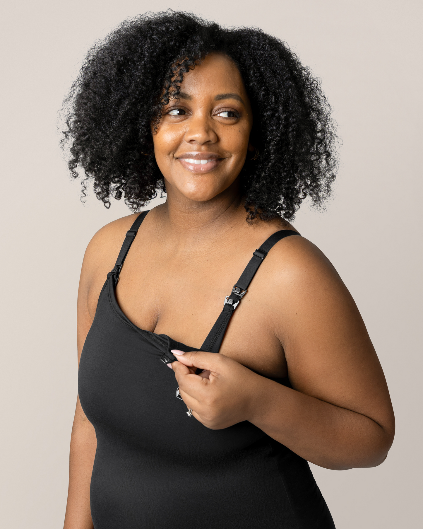 Stella Hands-Free Pumping & Nursing Nightgown | Black