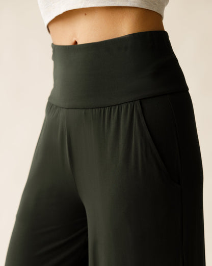 Bamboo Wide Leg Maternity & Postpartum Lounge Pant | Thyme