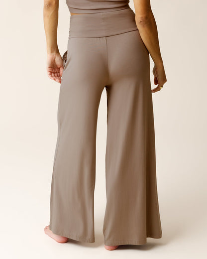 Bamboo Wide Leg Maternity & Postpartum Lounge Pant | Taupe