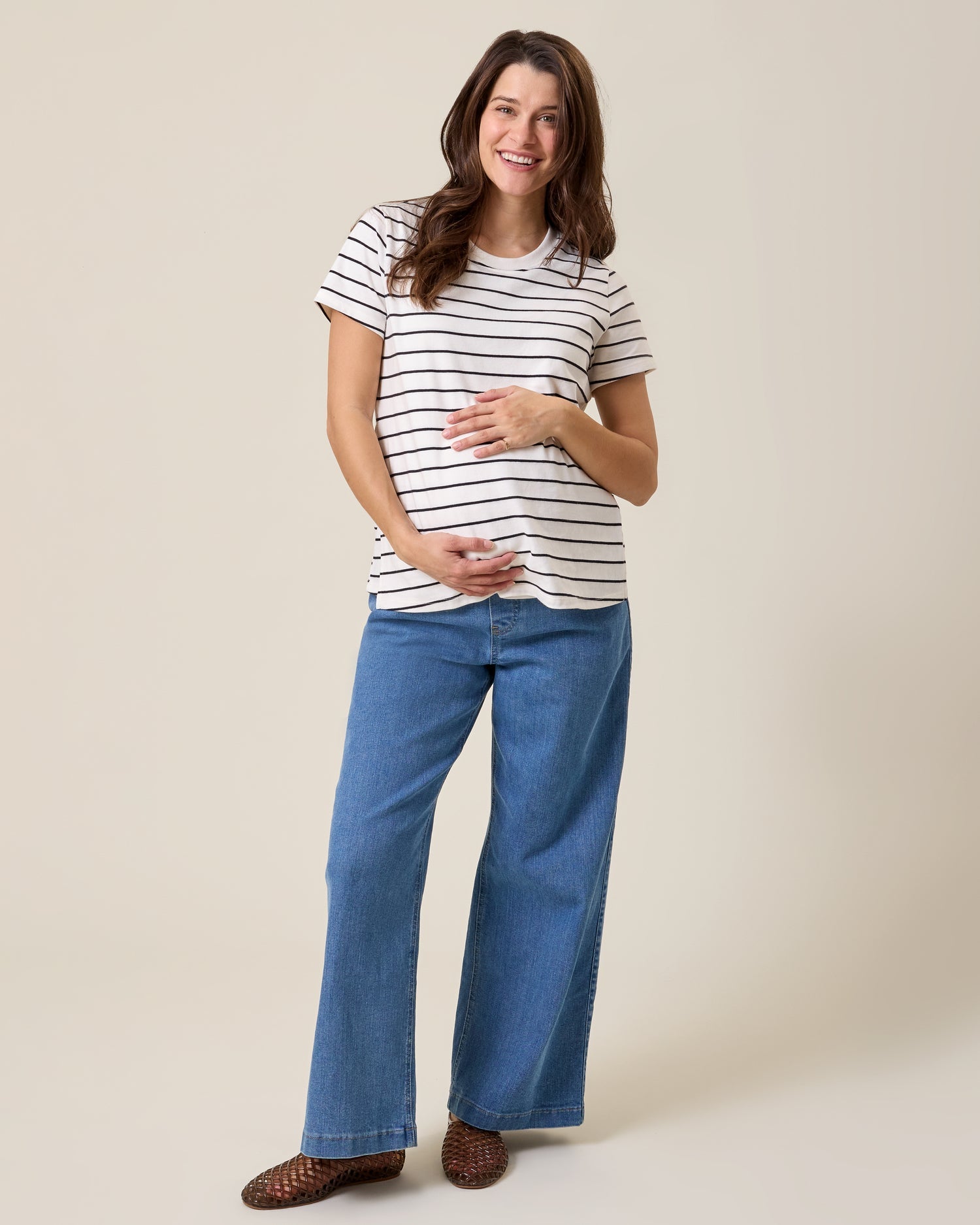 Wide Leg Maternity & Postpartum Jean | Medium Wash